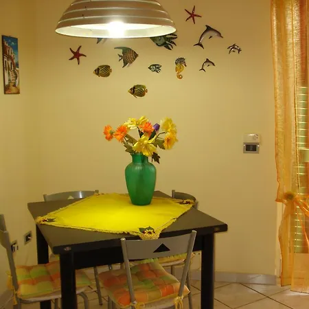 La Casa Di Fily Apartment